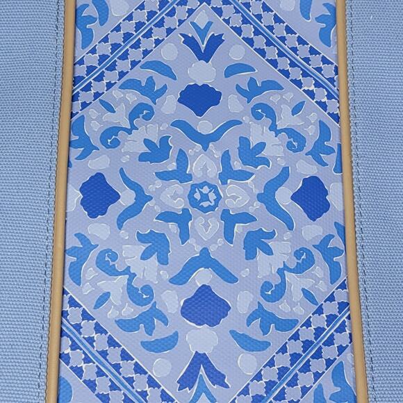 Vineyard Vines Blue and Tan Tote Bag - Picture 2 of 16